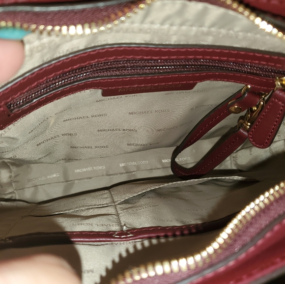 SOLD - Picture 4 of 7